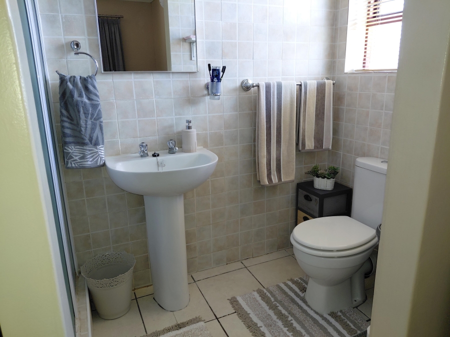 2 Bedroom Property for Sale in Campher Park Eastern Cape